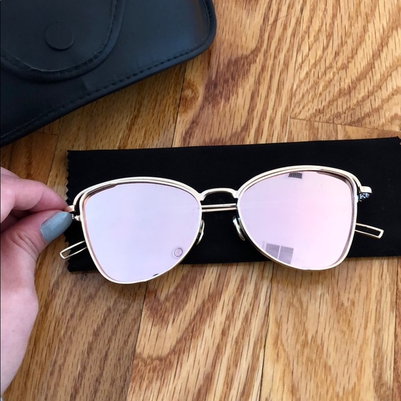 Pink Mirror Sunglasses - Picture 3 of 3